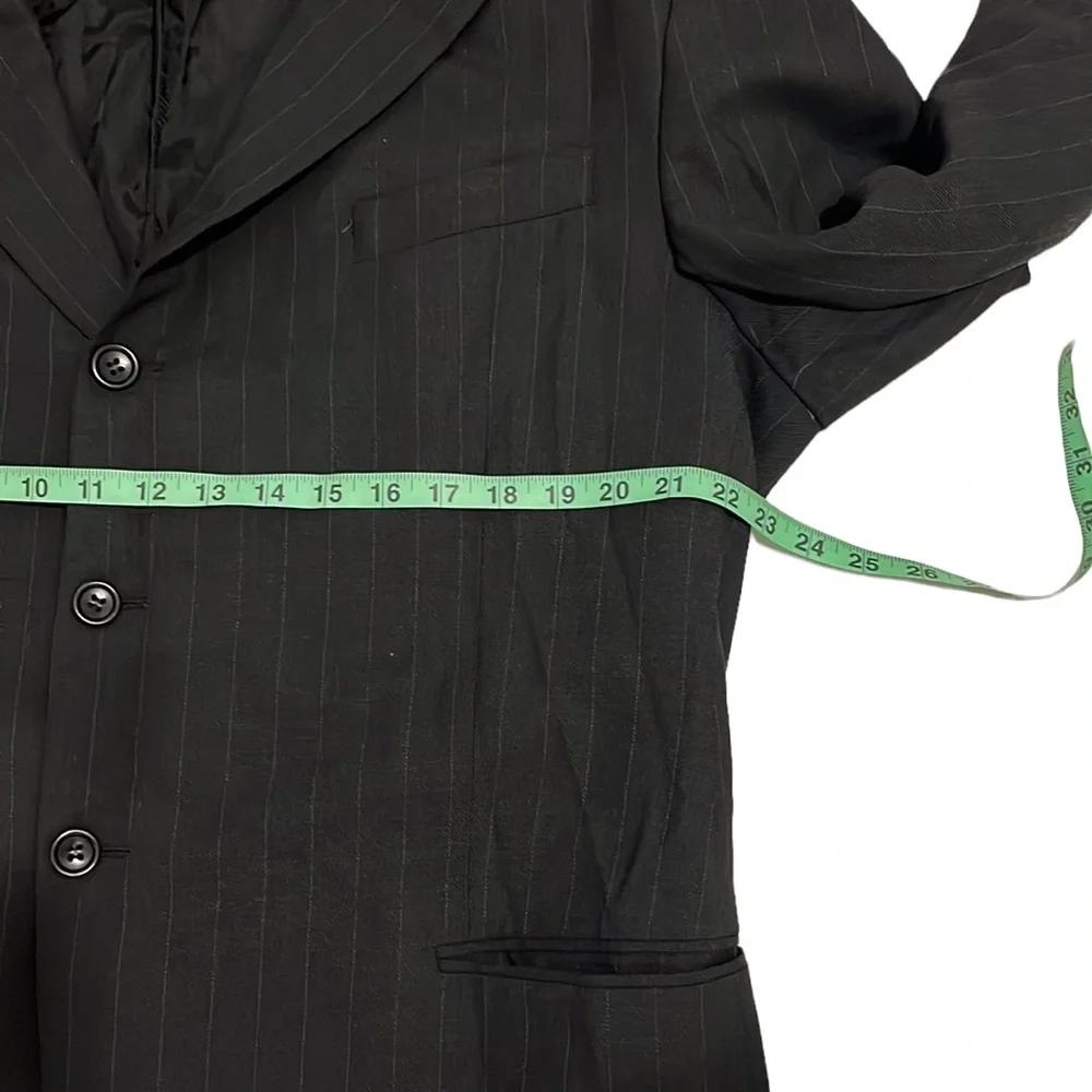 Armani two piece suit 46R/see measurements. E#79 - Picture 4 of 14